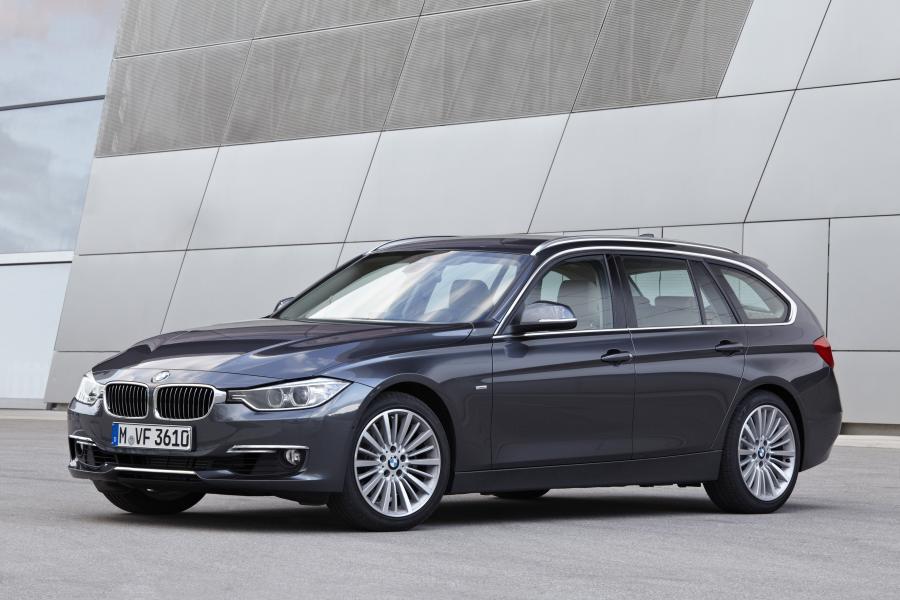  BMW 328i Touring Luxury 2012 года  (фото 130 из 200)